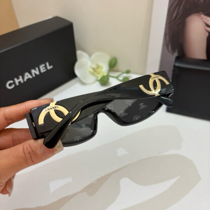 Chanel Fashion Sunglasses - Image 6
