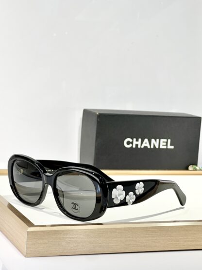 Chanel Fashion Sunglasses - Image 6