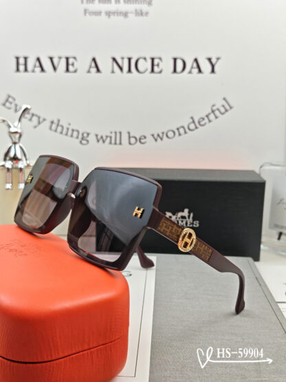 Hermes Fashion Sunglasses - Image 4