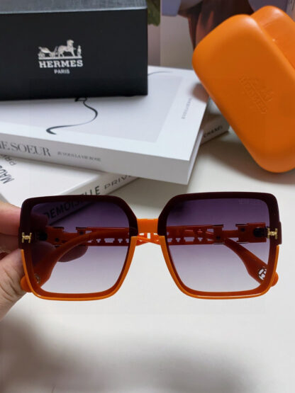 Hermès Fashion Sunglasses - Image 4