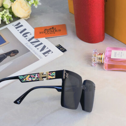 Hermès Square Retro High-end Sunglasses - Image 3
