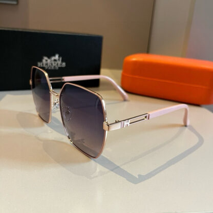 Hermès Fashion Sunglasses - Image 5
