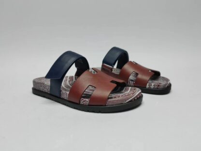 Hermès classic red and brown couple woven slippers - Image 5