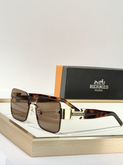 Hermes Fashion Sunglasses - Image 5