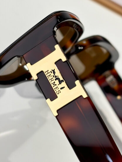 Hermès Fashion Sunglasses - Image 5