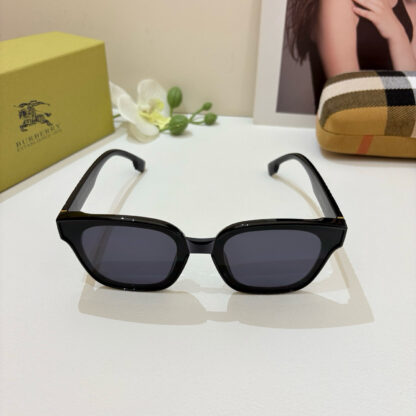 BURBERRY Fashion Temperament Sunglasses - Image 6