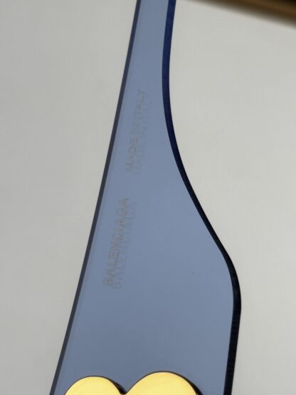 Balenciaga fashion sunglasses - Image 5