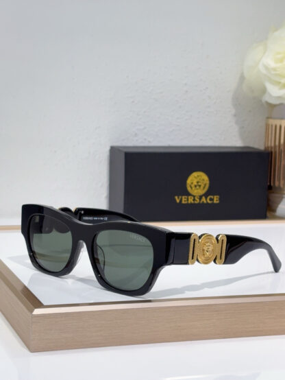 Versace fashion trend sunglasses - Image 5