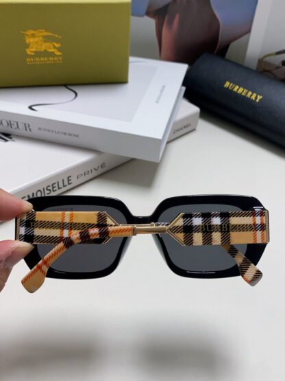 BURBERRY Fashion Temperament Sunglasses - Image 6