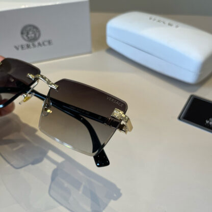 Versace fashion trend sunglasses - Image 5
