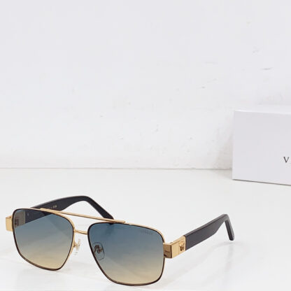 Versace fashion trend sunglasses - Image 5