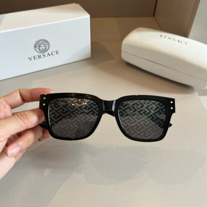 Versace fashion trend sunglasses - Image 5