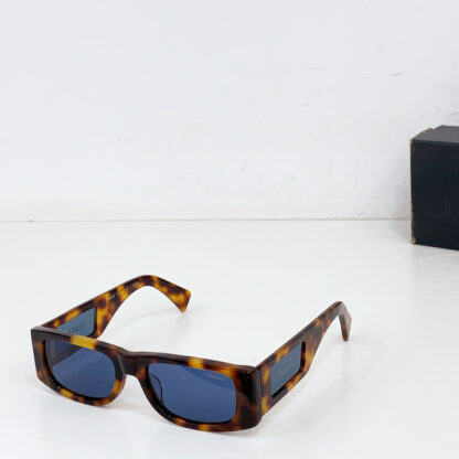 Versace fashion trend sunglasses - Image 5
