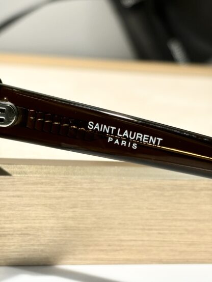 Yves Saint Laurent fashion sunglasses - Image 5