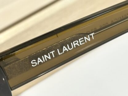 Yves Saint Laurent fashion sunglasses - Image 5