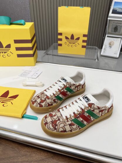 Gucci co-branded Dexter shoes - Image 5