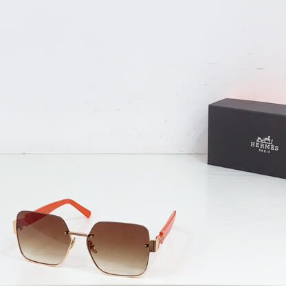 Hermès Fashion Sunglasses - Image 5