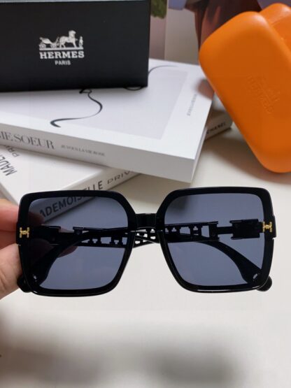 Hermes Fashion Sunglasses - Image 4