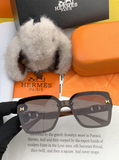 Hermes Fashion Sunglasses - Image 3
