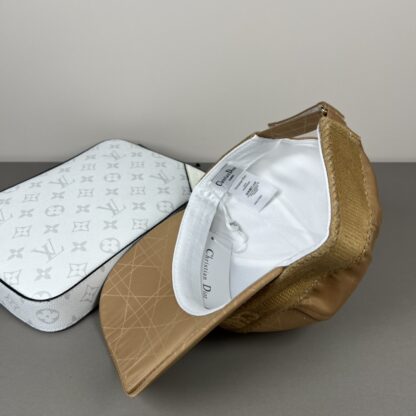 Dior trendy all-match simple baseball cap - Image 6