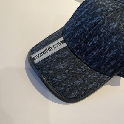 Dior simple and versatile fashion baseball cap - Image 6