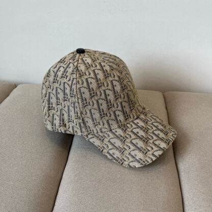 Dior simple and versatile fashion baseball cap - Image 6
