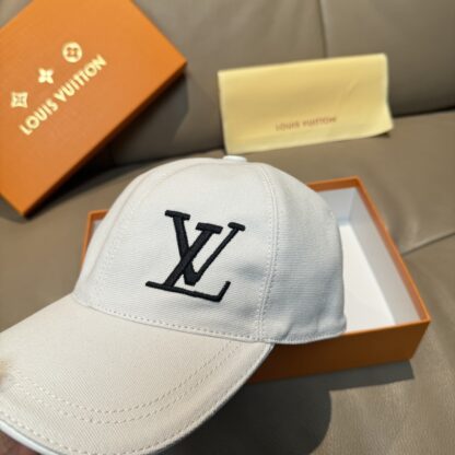 Louis Vuitton embroidered baseball cap - Image 5