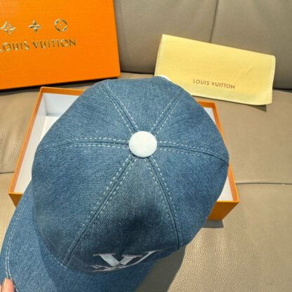 Louis Vuitton embroidered baseball cap - Image 5