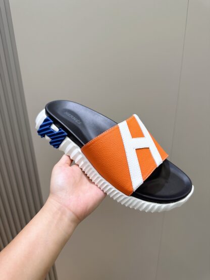 Hermès Men's Ultra Light Comfort Orange and White Slippers - Image 5