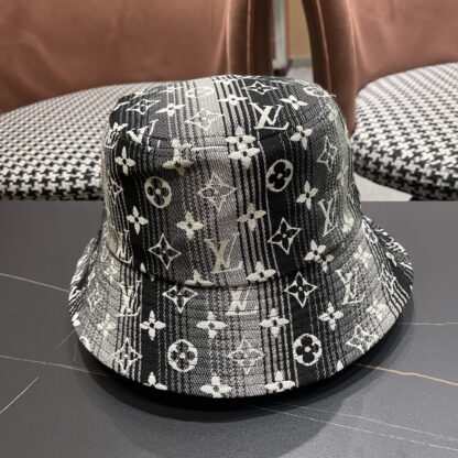 Louis Vuitton embroidered bucket hat - Image 6