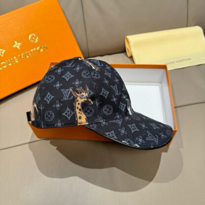 Louis Vuitton Animal Printed Hat - Image 5