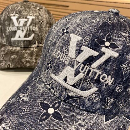 Louis Vuitton Korean version of the new British style baseball cap - Image 5