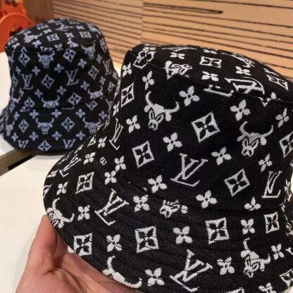 Louis Vuitton Korean version of the new British sports baseball cap - Image 4