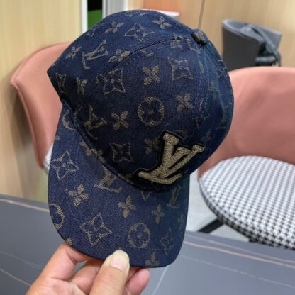 Louis Vuitton simple and elegant unisex sun hat - Image 5