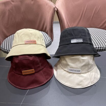 Dior's versatile bucket hat - Image 6
