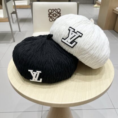 Louis Vuitton Japanese retro simple versatile pleated beret flat cap - Image 5