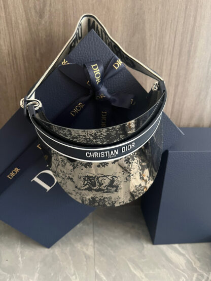 Dior stylish sun hat - Image 6