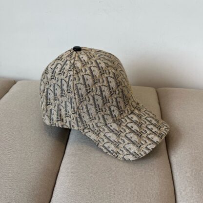 Dior stylish and versatile simple baseball cap - Image 6