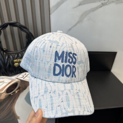 Dior stylish simple baseball cap - Image 6