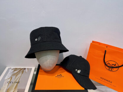 Hermès women's bucket hat - Image 3