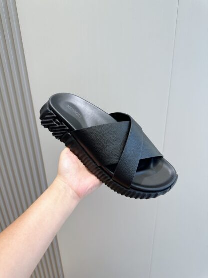 Hermès Men's Pure Black Cross Ultra Lightweight Comfort Slippers - Image 5