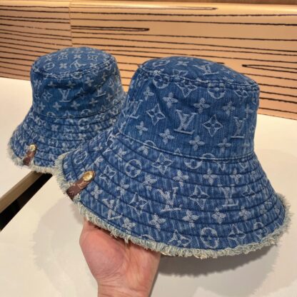 Louis Vuitton Korean version of the new British style bucket hat - Image 5