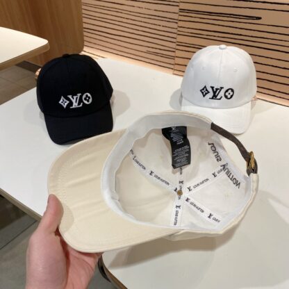 Louis Vuitton Unisex Baseball Cap - Image 5