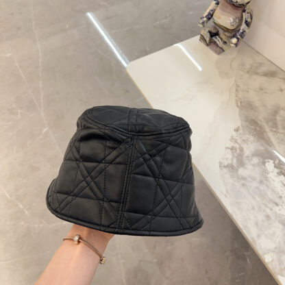 Hermès bucket hat for men and women - Image 5