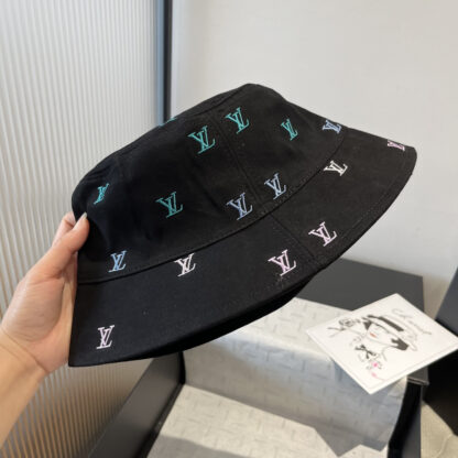 Louis Vuitton new bucket hat - Image 5