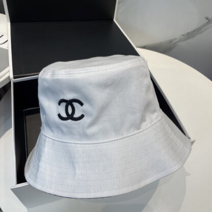 Chanel double-sided embroidered bucket hat - Image 5