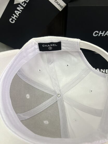 Chanel Classic Casual Baseball Cap - Image 5