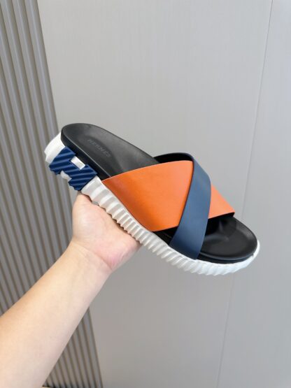 Hermès orange and blue color matching men's cross ultra-light and comfortable slippers - Image 5