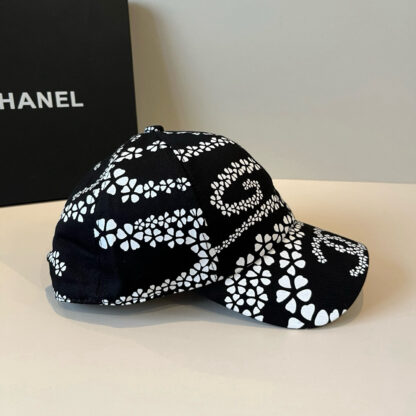 Chanel Classic Casual Baseball Cap - Image 5