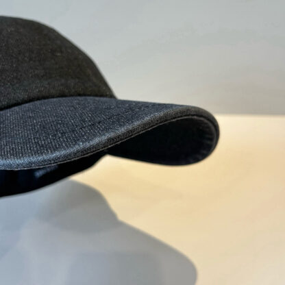 Chanel Classic Casual Baseball Cap - Image 5
